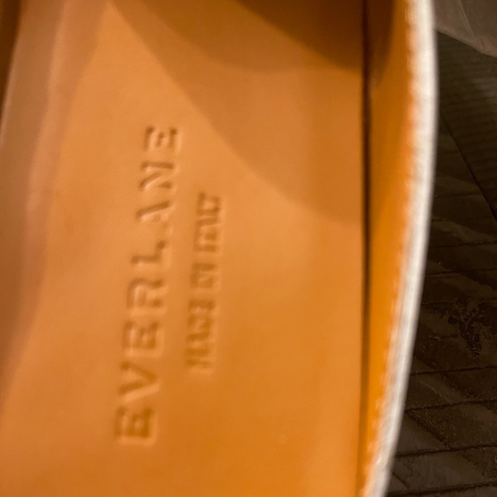 Everlane modern loafer mule in white 100 leather.Made in Italy new excellent